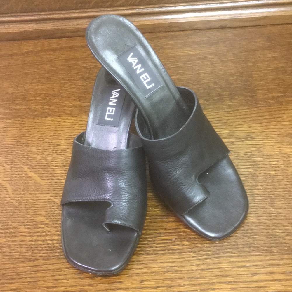 Ladies Shoes